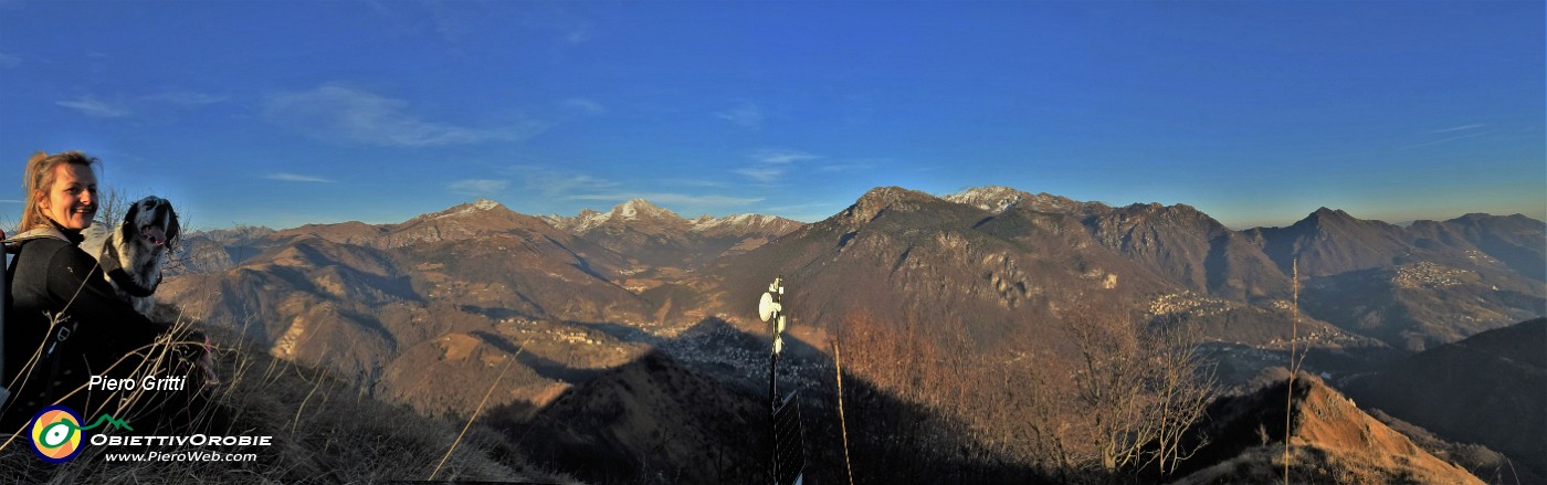 38 Bellissimo il panorama verso le cime M.A.G.A. (Arera-Menna-Grem-Aben).jpg